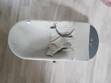Wipstoel (Babyborn) + hoes (Trixie) beschikbaar voor biedingen