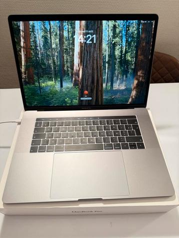 Macbook pro 15, MacBook Pro, 256 GB, Comme neuf, Enlèvement
