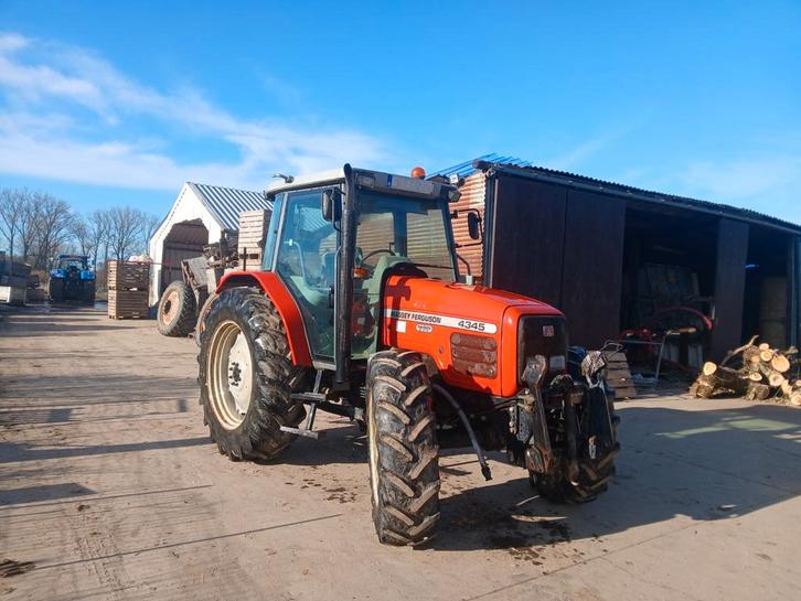 MF 4345 te koop, Zakelijke goederen, Landbouw | Tractoren, Ophalen
