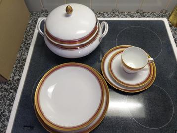 servies ESCHENBACH 65-delig, Service complet, Comme neuf, Enlèvement, Autres styles