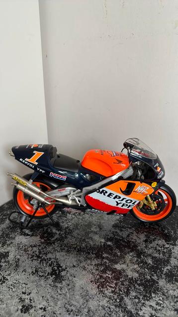 Guiloy 1/6 Honda nsr500 Alex creville beschikbaar voor biedingen