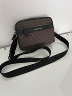 Michael Kors schoudertas, Handtassen en Accessoires, Ophalen, Zo goed als nieuw, Leer