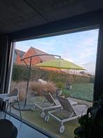 Stenen parasolvoet met parasol, Ophalen, Gebruikt, Parasolvoet, Verstelbaar