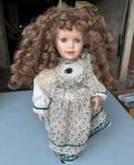 Poupée de collection – style ancien / porcelaine, Collections, Enlèvement, Comme neuf, Poupée