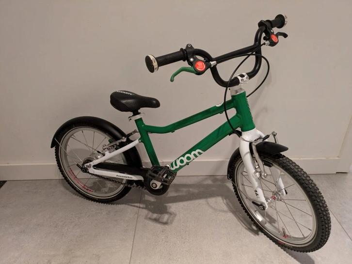 Woom 3 Automagic (16”) – met spatborden & standaard, Fietsen en Brommers, Fietsen | Kinderfietsjes, Zo goed als nieuw, 16 tot 20 inch