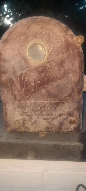 Ancien compteur électrique vintage Nerhus "Metronom" beschikbaar voor biedingen