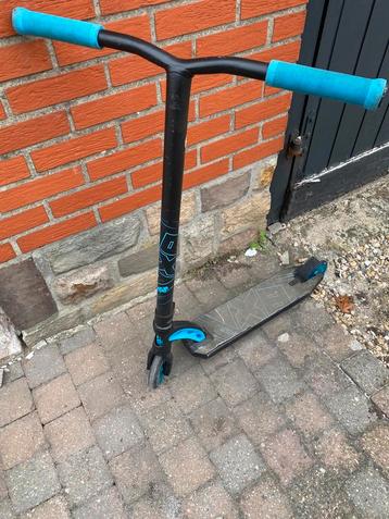 Stuntstep beschikbaar voor biedingen