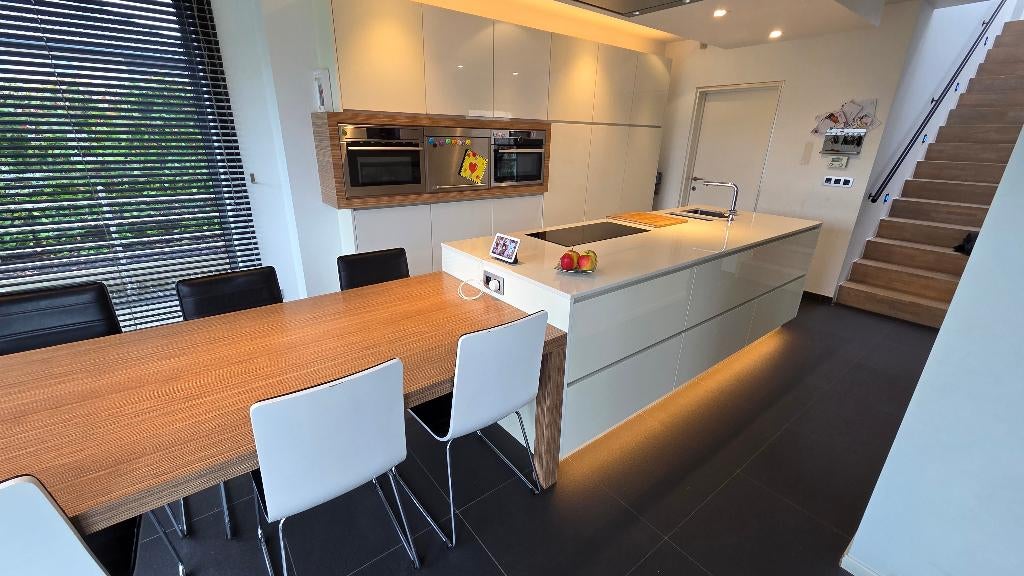 kookeiland met tafel en stoelen, Maison & Meubles, Cuisine | Éléments de cuisine, Comme neuf, Moins de 100 cm, Blanc, Enlèvement