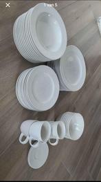 Servies set Ikea wit, Huis en Inrichting, Ophalen, Gebruikt, Effen, Bord(en)