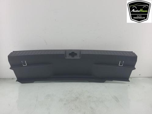 ACHTERKLEP BEKLEDING Skoda Fabia IV (PJ3) (01-2021/-), Auto-onderdelen, Interieur en Bekleding, Skoda, Gebruikt