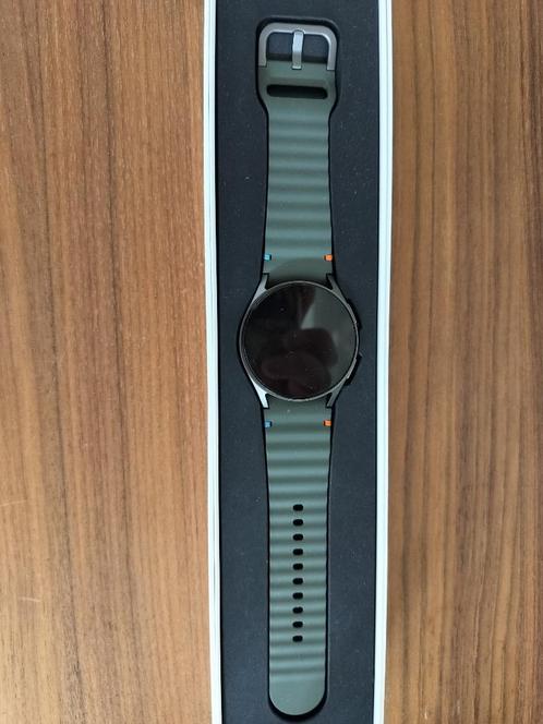 Samsung Galaxy smartwatch 7, Handtassen en Accessoires, Smartwatches, Nieuw, Android, Groen, Ophalen