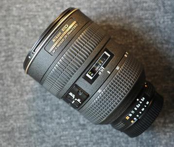 Nikon lens 28-70mm f:2.8 beschikbaar voor biedingen