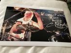 Handtekening Chris Slade ex drummer AC/DC, Verzamelen, Muziek, Artiesten en Beroemdheden, Ophalen of Verzenden, Zo goed als nieuw