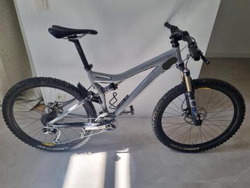 MTB Specialized entièrement de 26 pouces, VTT tout suspendu, Enlèvement, Utilisé, Autres marques