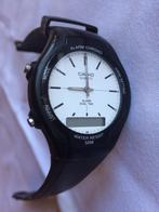 Je vends une montre CASIO neuve, Handtassen en Accessoires, Horloges | Heren, Nieuw, Casio, Kunststof, Kunststof