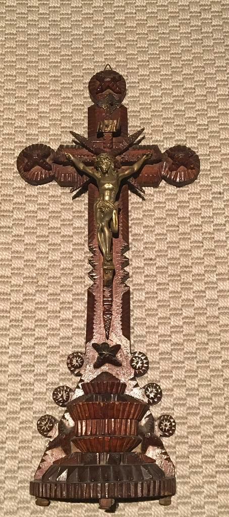 Tramp art Crucifix, Antiquités & Art, Antiquités | Objets religieux, Enlèvement