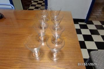 antiek kristalglas beschikbaar voor biedingen