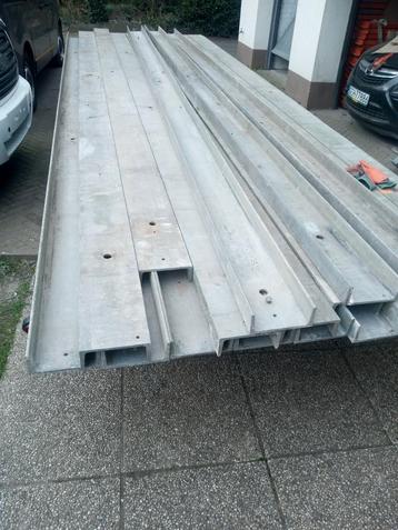 UPN BALK PROFIEL U METAAL IJZER GEGALVANISEERDE PEUTREL beschikbaar voor biedingen