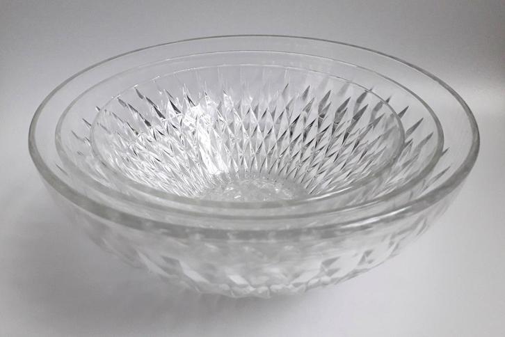 Set van 3 glazen kommen - Vereco France - 17 & 20 & 23cm, Huis en Inrichting, Keuken | Servies, Gebruikt, Kom(men), Overige stijlen