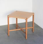 Karl Andersson & Söner Möbelfabrik AB bijzettafel, Ophalen, Hout