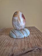 Gepolijste marmeren decoratief onyx argoniet ei, Verzamelen, Ophalen of Verzenden, Mineraal