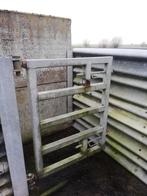 Metalen poortjes, Dieren en Toebehoren