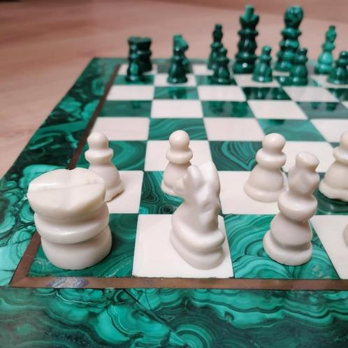 Compleet malachiet en marmer schaakspel, Antiek en Kunst, Kunst | Overige Kunst, Ophalen