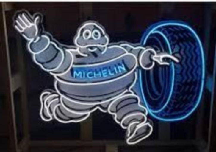 Michelin bibendum neon en veel andere garage showroom neons, Verzamelen, Merken en Reclamevoorwerpen, Nieuw, Lichtbak of (neon) lamp