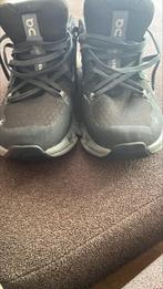 Chaussures ON Cloudflyer, Vêtements | Hommes, Chaussures, Enlèvement, Porté, Chaussures de sport, Autre
