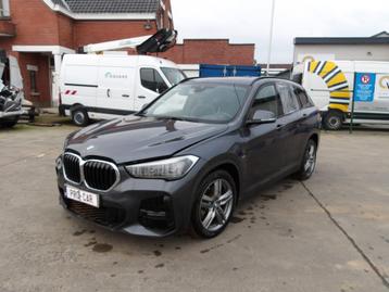 Dégâts causés par l'eau sur la Bmw X1 ! ! ! è, Autos, X1, Argent ou Gris, Achat, Euro 6