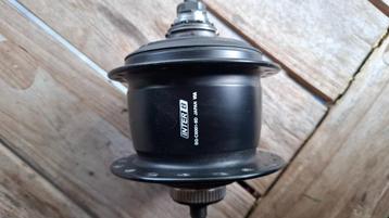 Allerlei fietsonderdelen *new & used* beschikbaar voor biedingen