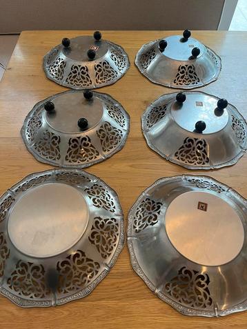 6 ALESSI SCHALEN  beschikbaar voor biedingen