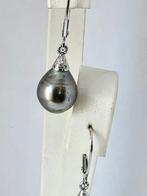 18 kt gouden oorhangers met Tahiti parels en diamanten, Handtassen en Accessoires, Oorbellen, Hangers, Ophalen of Verzenden, Zo goed als nieuw