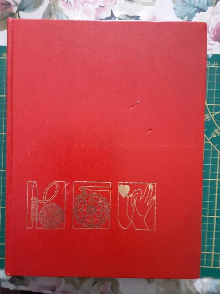 Hobbyboeken, Livres, Loisirs & Temps libre, Comme neuf, Broderie ou Couture, Enlèvement ou Envoi