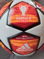 adidas champion league Madrid 19 finale mini bal, Nieuw, Ophalen
