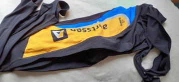 fietskledij vest lange of korte mouw en lange broek beschikbaar voor biedingen