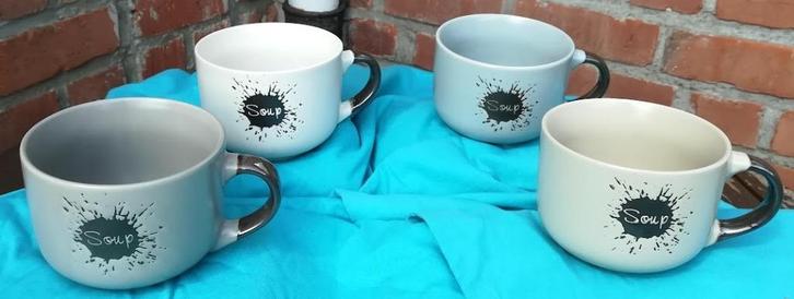 4 nieuwe soep tassen Siaki, Huis en Inrichting, Keuken | Servies, Nieuw, Overige typen, Ophalen of Verzenden