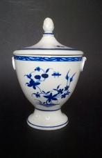 Sucrier en porcelaine de Tournai, Enlèvement ou Envoi