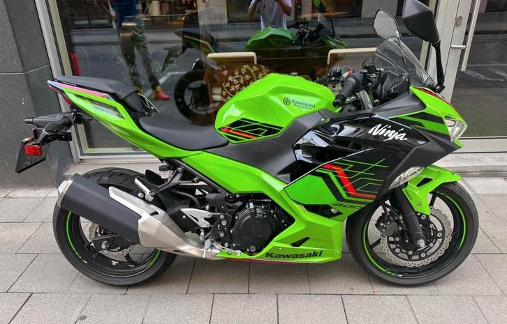 Kawasaki Ninja 400/ Ninja 650 - KRT Editie - Nieuwstaat!, Motoren, Motoren | Kawasaki, Particulier, Sport, 12 t/m 35 kW, 2 cilinders