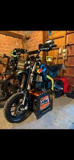 Buccimoto SM met papieren straatlegaal., Ophalen, Gebruikt, 124 cc, Pitbike