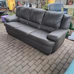 Canapé 3 places et meuble TV gratuits. Gratuit., Enlèvement