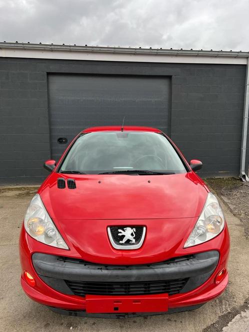 Peugeot 206+ année 2009 avec airco 109000km, Auto's, Peugeot, Particulier, 206+, Benzine, Euro 4, 5 deurs, Handgeschakeld, Rood