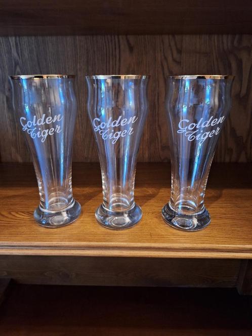 2 Bierglazen Golden Tiger De Blieck, Verzamelen, Glas en Drinkglazen, Zo goed als nieuw, Bierglas, Ophalen of Verzenden