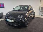 Fiat 500E 42 kWh Icon * 9954 km * 5jaar Garantie (bj 2022), Auto's, Fiat, 4 zetels, Stof, Zwart, 1365 kg