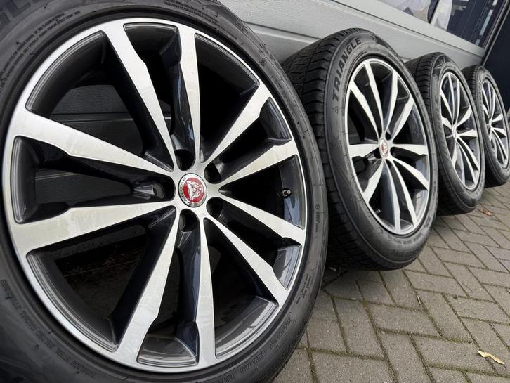 20 inch Orig Jaguar F Pace E Pace I Pace velgen winterbanden, Auto-onderdelen, Banden en Velgen, Banden en Velgen, Winterbanden