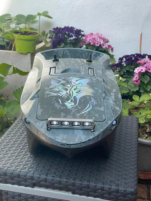 Nanotec voerboot, Watersport en Boten, Hengelsport | Karpervissen, Gebruikt, Complete set, Ophalen