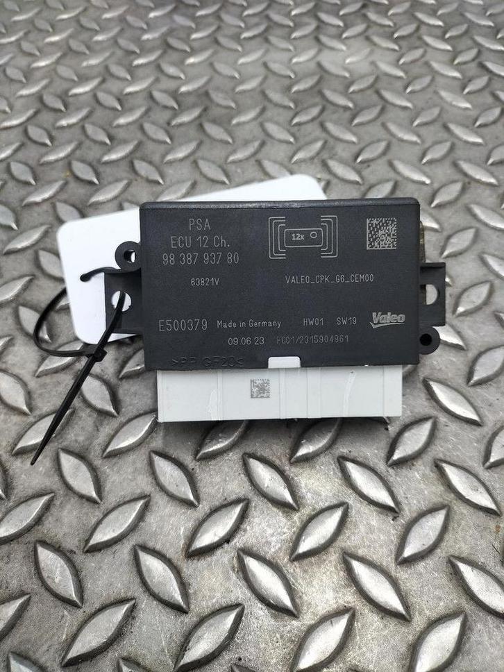 PEUGEOT 208 P21E COMPUTER ECU 9838793780 2023, Autos : Pièces & Accessoires, Électronique & Câbles, Utilisé, ARN reconnu, Stiba membre