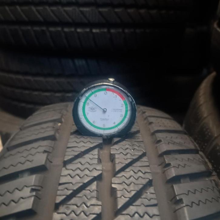 Pneus d'hiver 195/60R16C 99/97, jantes Fiat 500 5x98, Autos : Pièces & Accessoires, Pneus & Jantes, Pneu(s), Pneus hiver, 16 pouces