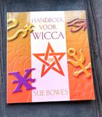 Wicca • Sue Bowes, Boeken, Ophalen of Verzenden, Zo goed als nieuw