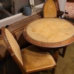 Set van 2 stoelen en tafel, Ophalen
